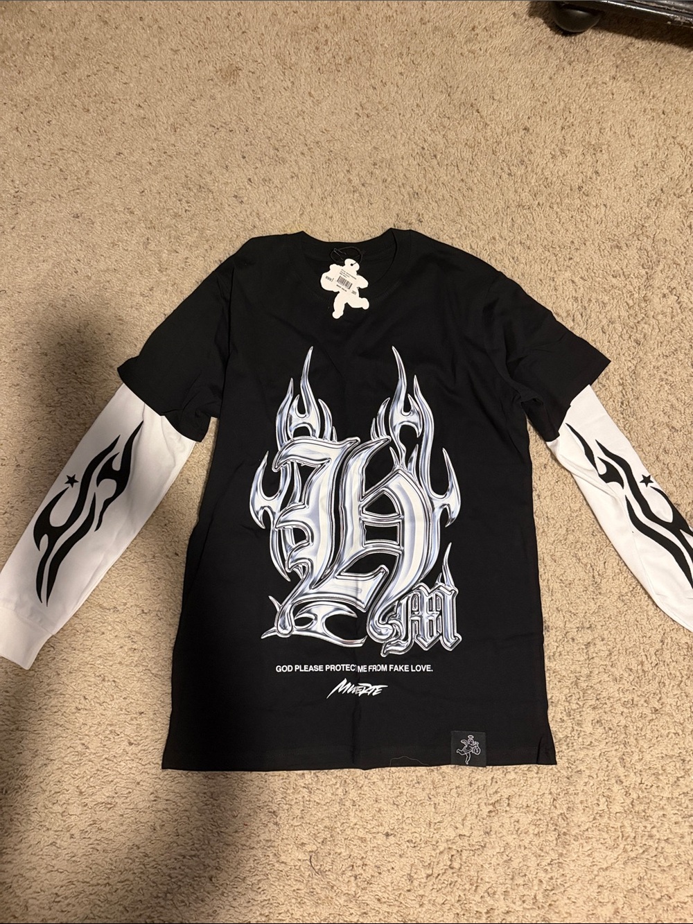Black and White Layered-Look Graphic Tee with Flame Sleeves